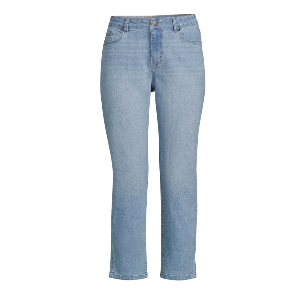 TIME & TRU Cropped Denim Light Wash Boyfriend Jeans NWOT